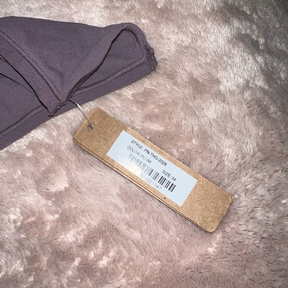 NWT SKIMS FITS EVERYBODY THONG 3X PLUM/PURPLE - Picture 4 of 6